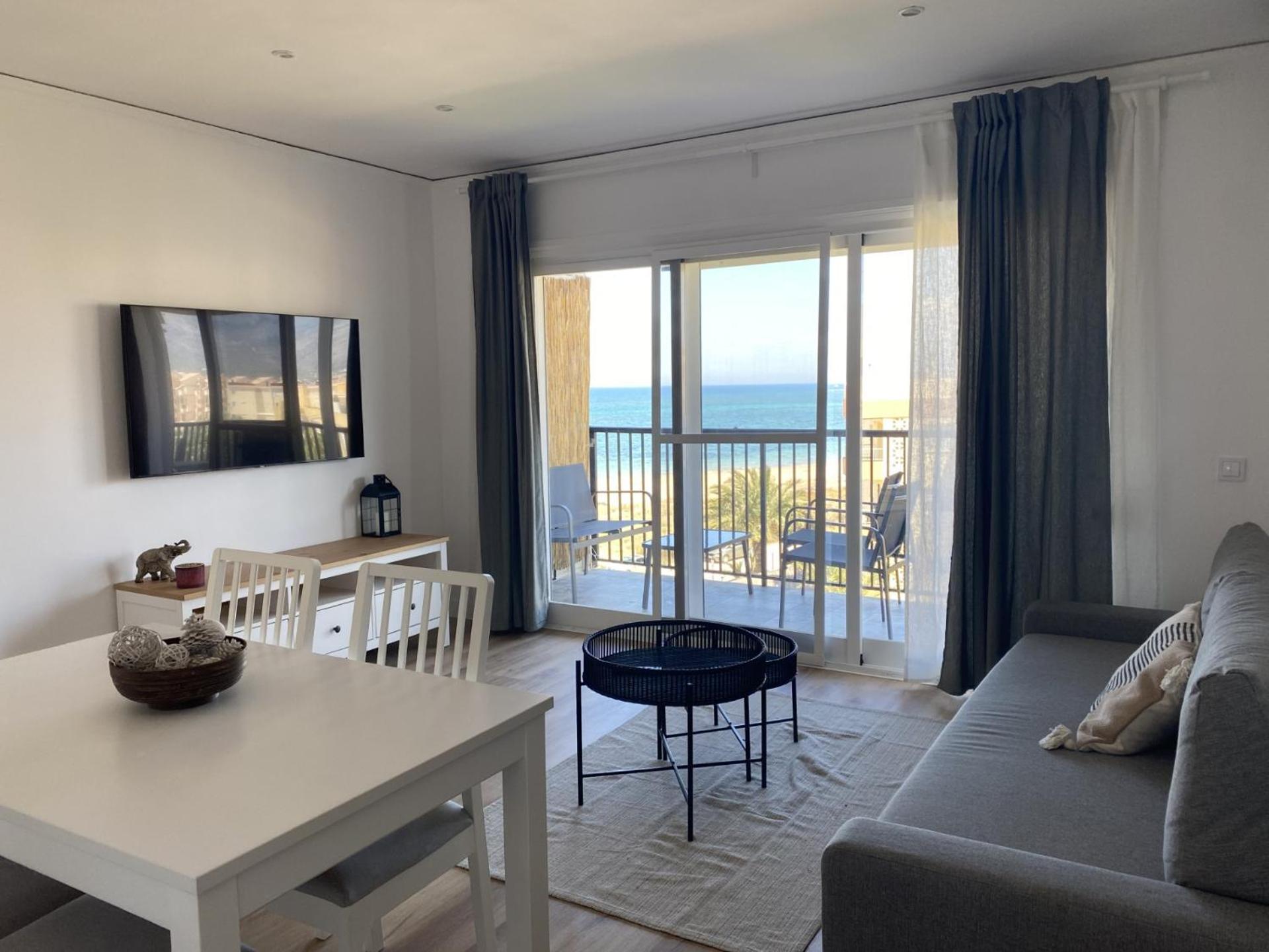 Piso Nuevo Primera Linea A Pie De Playa Denia Zewnętrze zdjęcie